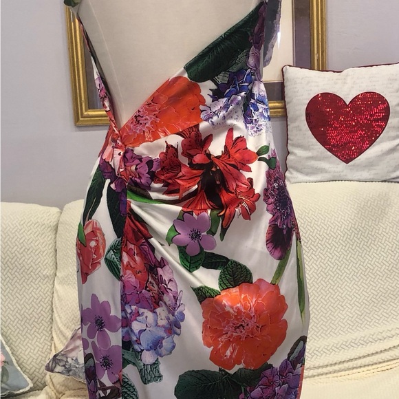 Gai Mattiolo open back Silk dress size 8, Small - Picture 2 of 8